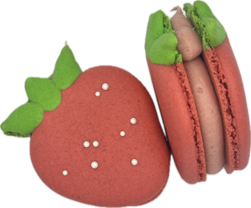 strawberry shaped macaron